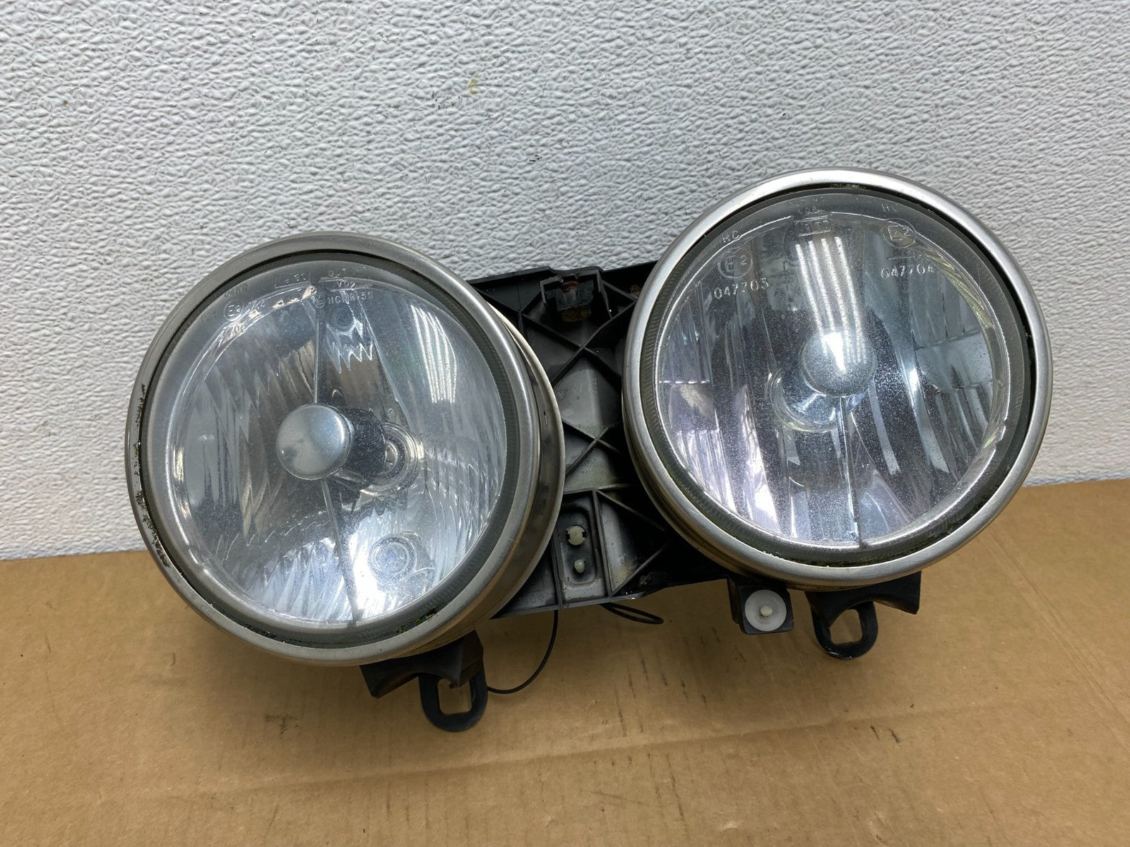1998 to 2003 Jaguar XJ8 Left Driver LH Side Headlight AC7530 DW0