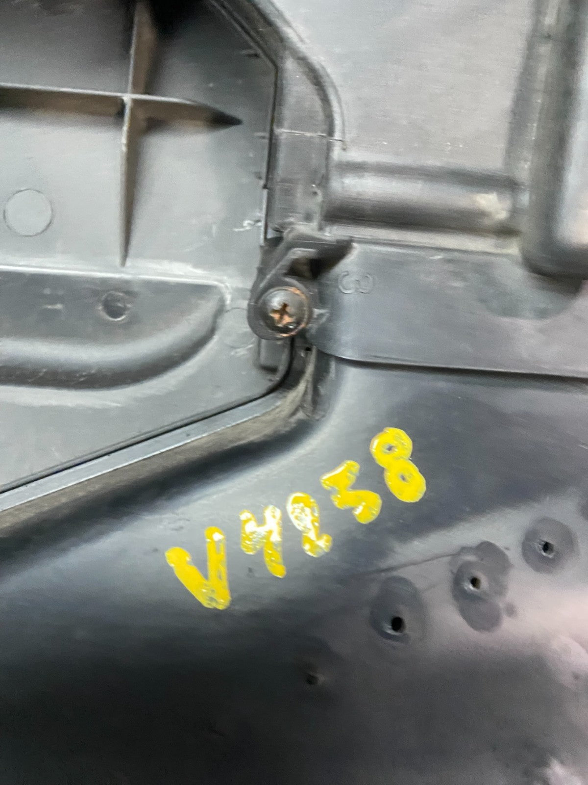 2005 - 2008 Volkswagen Jetta Beetle 2.5L Passat Engine Cover 07k129601G V4258 DG9