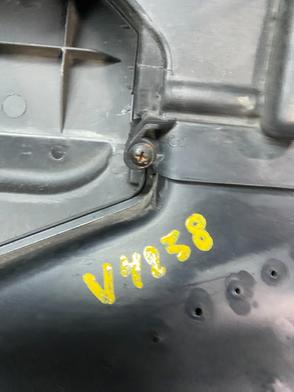 2005 - 2008 Volkswagen Jetta Beetle 2.5L Passat Engine Cover 07k129601G V4258 DG9
