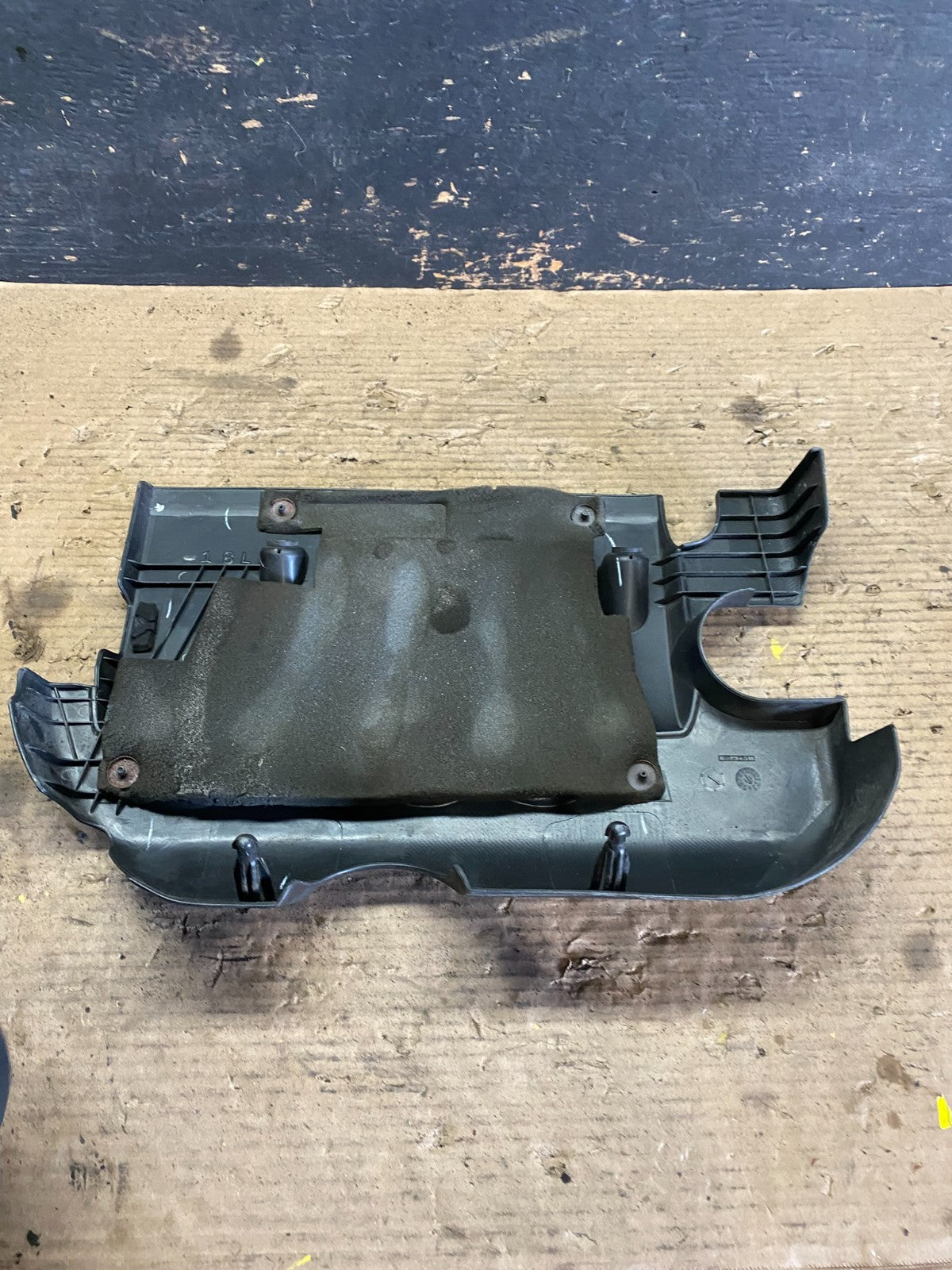 2007 to 2012 Nissan Versa Engine Motor Cover OEM S5902 DG5