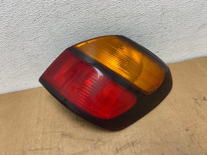 2001 to 2004 Subaru Legacy Outback Right Passenger Rh Tail Light AD1284 LK0