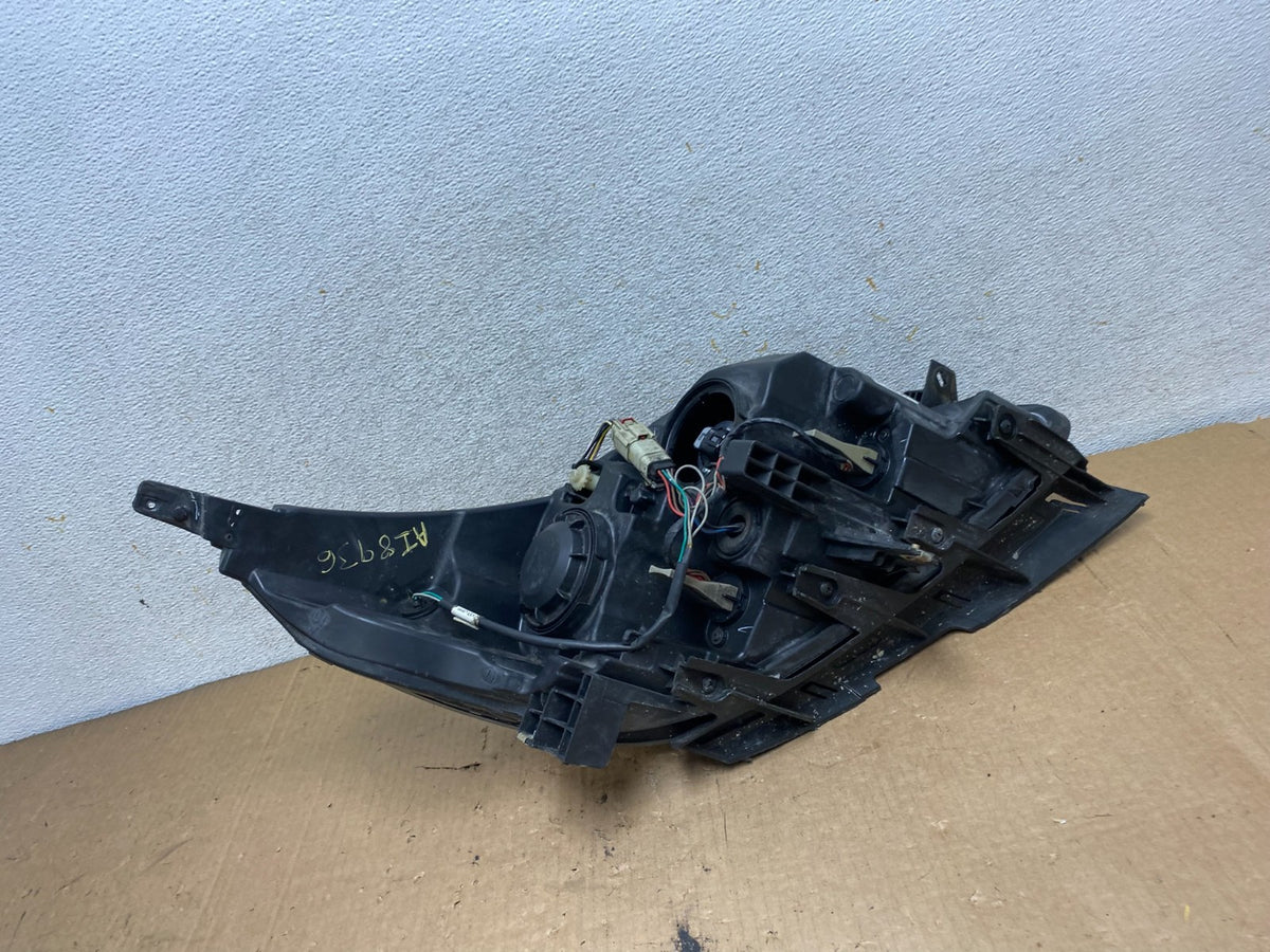 2013 - 2015 Chevrolet Malibu Left Driver LH Halogen Headlight AI8936 DW8