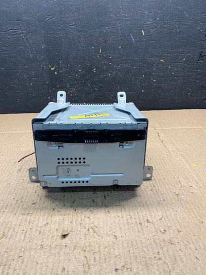 2011 2012 Ford Taurus Radio Stereo CD Player Receiver AM FM Audio r6202 DG0