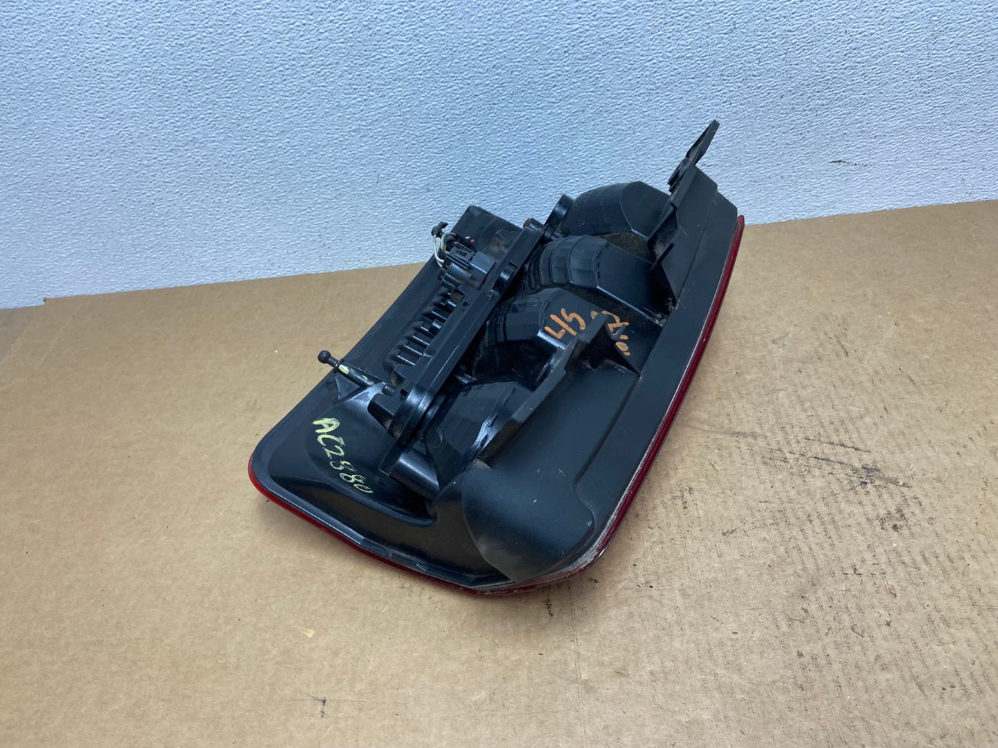 2008 to 2012 Jeep Liberty Left Driver Side Lh Tail Light OEM AC2880 LK4