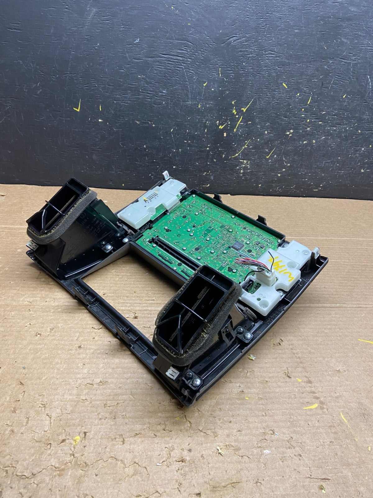2006 - 2008 Infiniti FFX35 FX45 Radio Climate Control Panel Bezel w1797 DG3