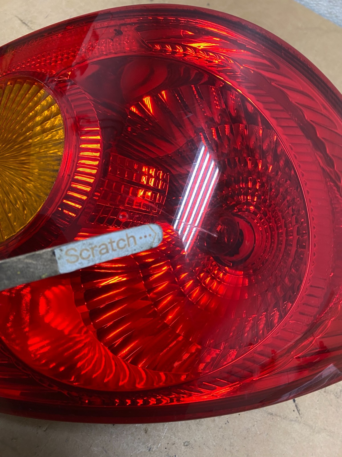 2003 to 2005 Toyota Corolla Left Driver Lh Side Tail Light X4984 DW3