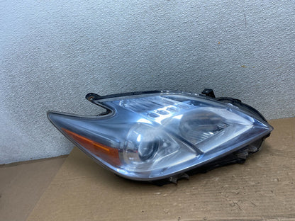 2010 - 2011 Toyota Prius Right Passenger Rh Halogen Headlight AB4599 DW0