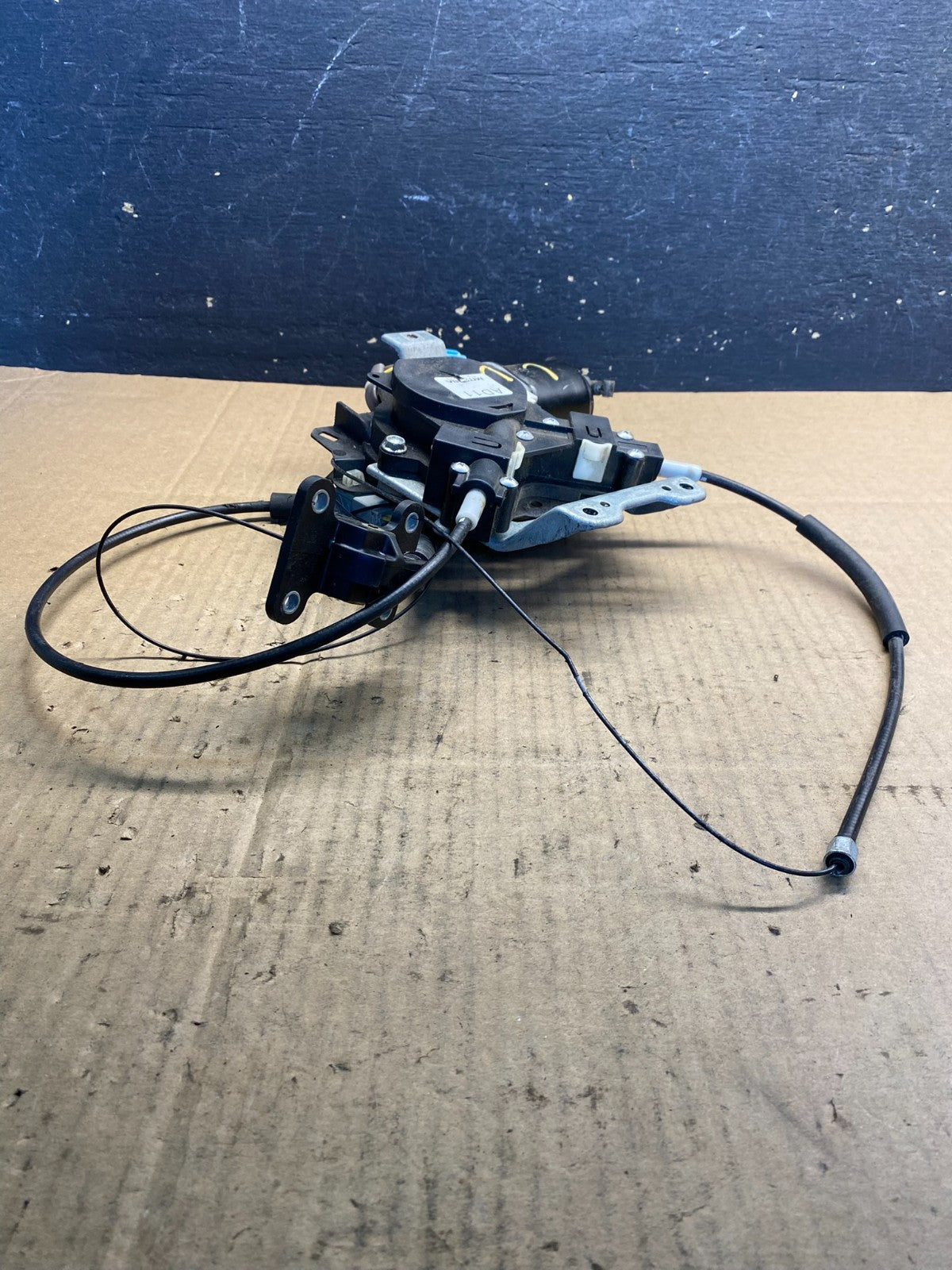 2005 - 2010 Honda Odyssey Rear Left Sliding Door Lock Actuator Motor AA7746 DG3
