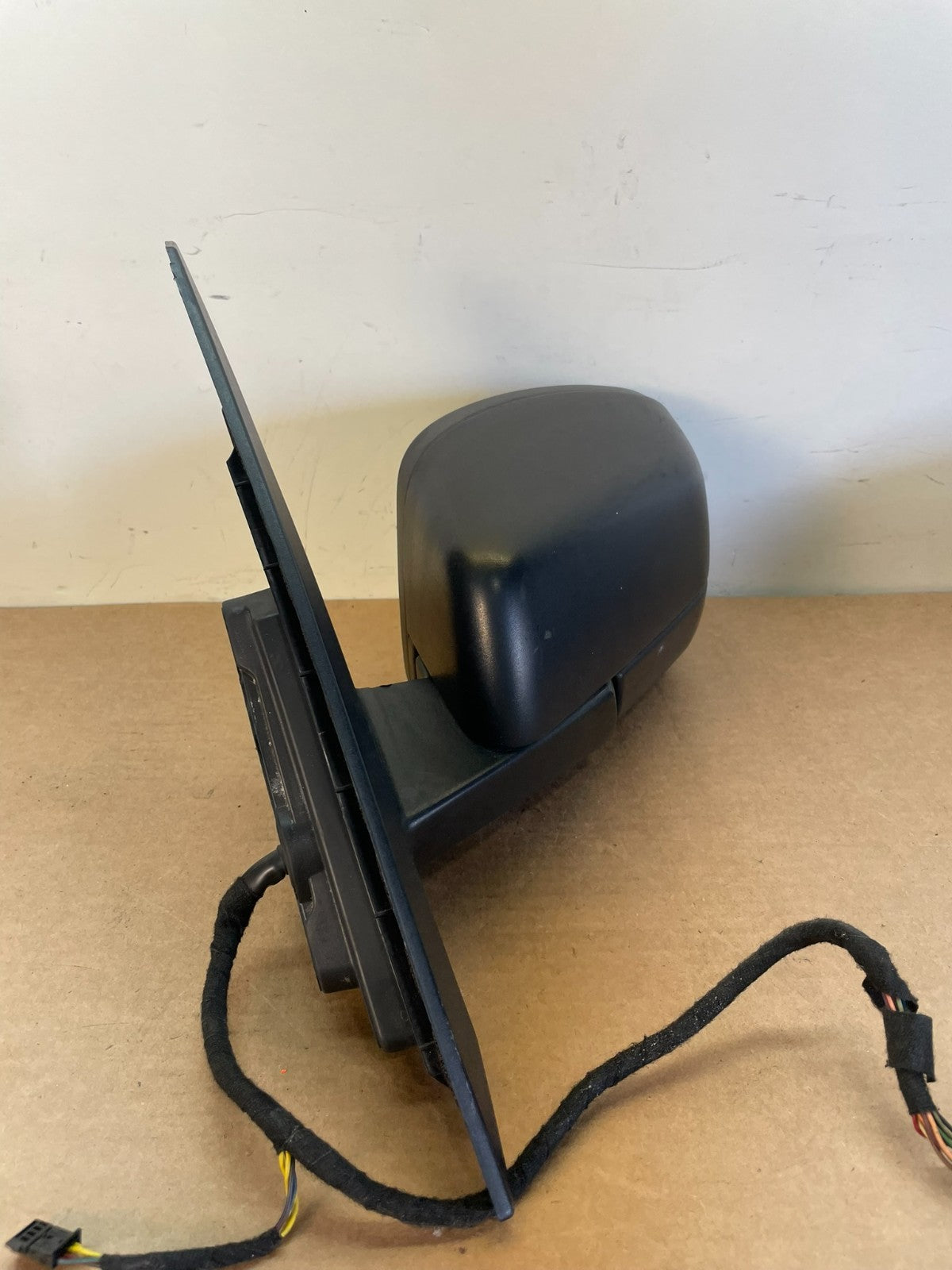 2005 to 2009 Land Rover Range Rover Left Driver View Door Mirror af8632 DG1