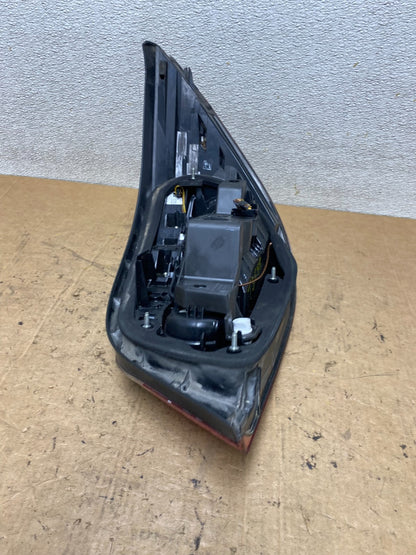 2008 2009 2010 BMW 5 525i 530i Left Driver Lh Tail Side Light T3658 DW4
