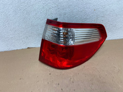 2005 2006 2007 Honda Odyssey Right Passenger RH Side Tail Light AG4152 LK0
