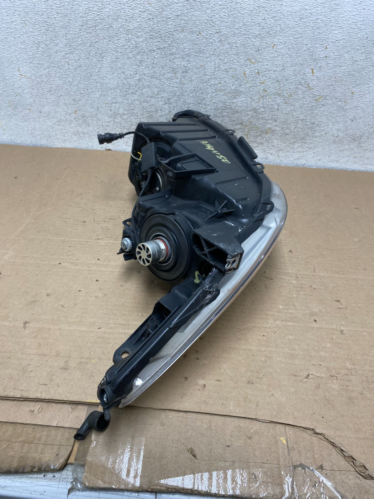 2015 2016 2017 Toyota Camry Left Driver LH Side Halogen Headlight AH9480 DW10