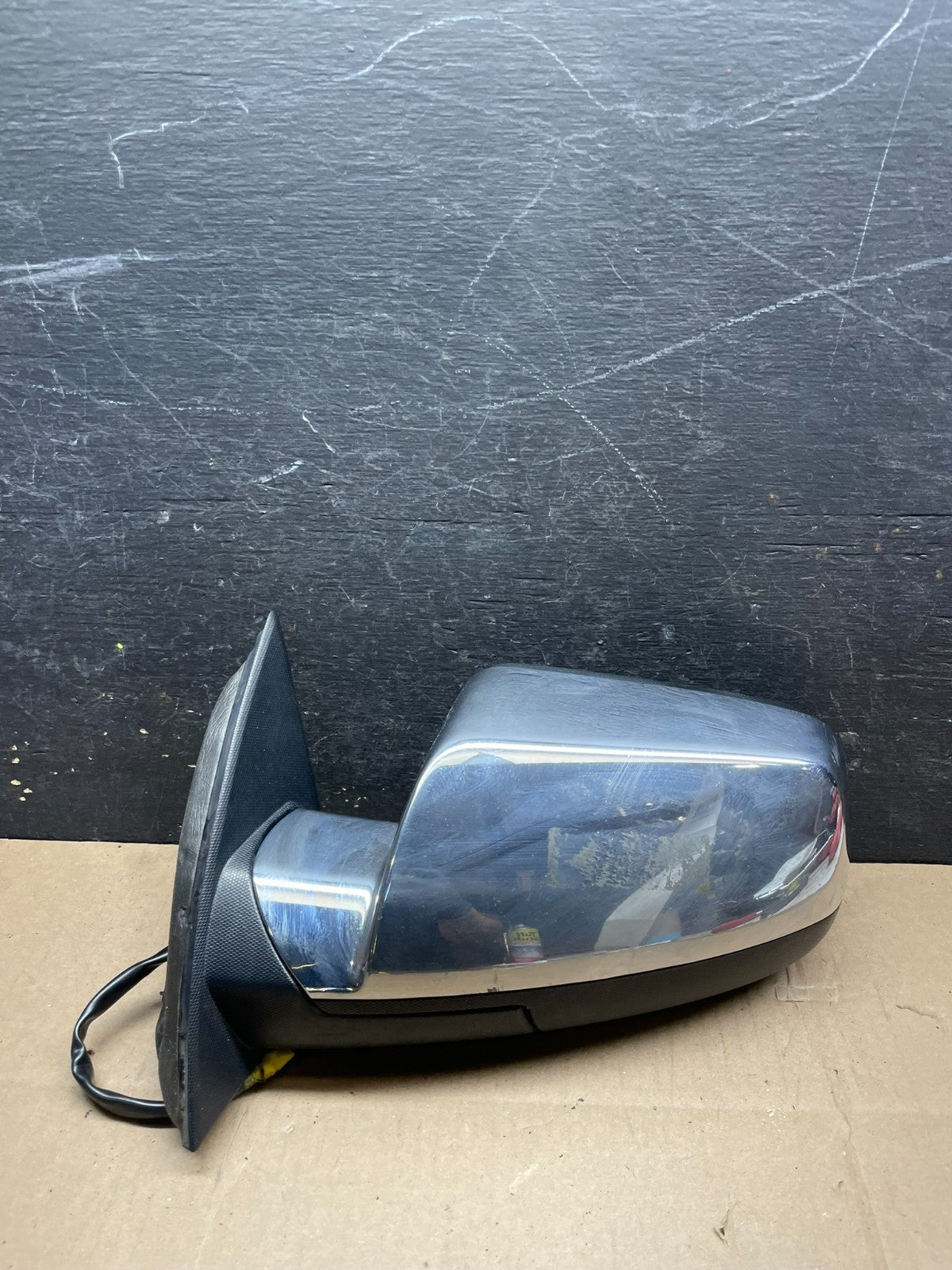 2010 to 2015 Chevrolet Equinox Left Side Heated View Door Mirror OEM R1760 DG0