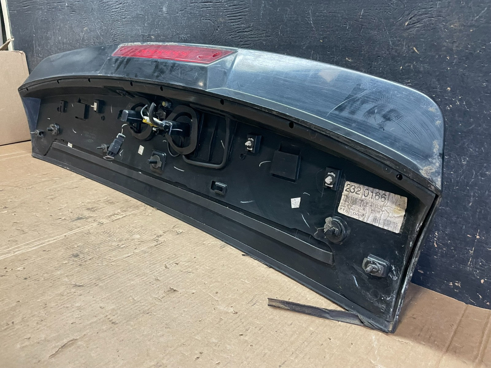 2007 to 2010 Ford Edge Rear Spoiler Wing With Brake Light OEM Z5948 DG10