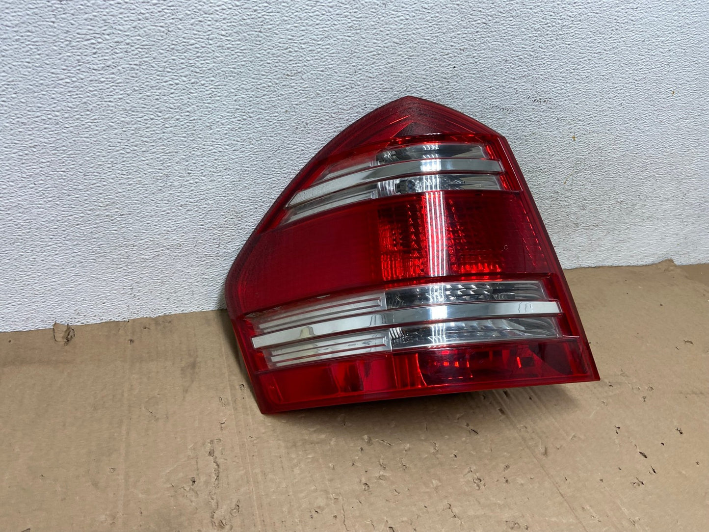 2007 to 2009 Mercedes GL-Class GL450 Left Driver LH Tail Light AE9211 LK2