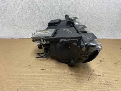 2002 - 2005 BMW 3 E46 Sedan Right Passenger RH Xenon HID Headlight AG9050 DW8