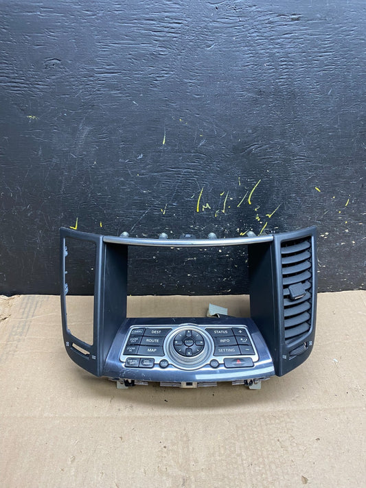 2009 -2010 Infiniti FX35 Radio Screen Panel Bezel Trim OEM Z0051 DG0