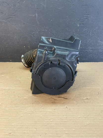 2013-2019 Ford Escape 2.0L Front Engine Filter Air Intake Box AF3428 DG4