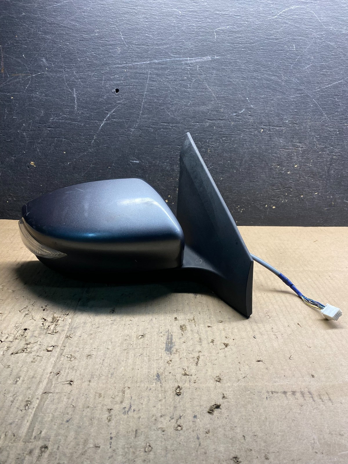 2013 to 2019 Nissan Sentra Right Passenger Turn Signal Door Mirror OEM AB0429 MS0