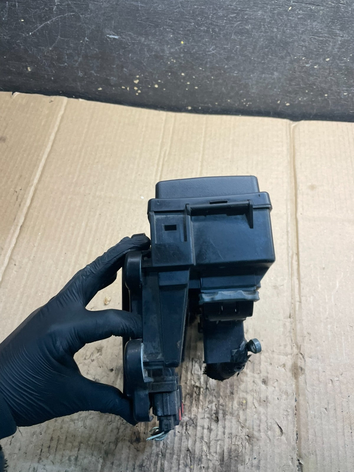 2007 Jeep Grand Cherokee Fuse Box Relay Panel OEM, X1075 DG1