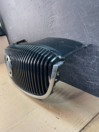 2006 to 2009 Buick Lucerne Front Grill Grille 25768116 AD58531