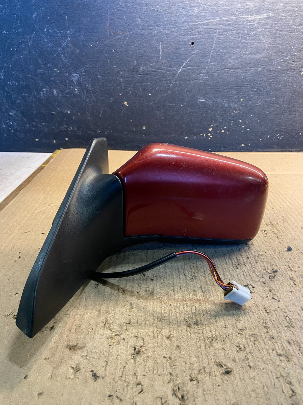 1995 to 2003 Volvo S40 V40 Left Side Electric Heated Door Mirror 30632529 z21610