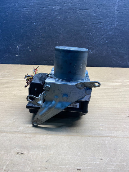 2007 to 2013 BMW 328i ABS Anti-Lock Brake Pump 3451 6768550-01 AE6213 DG5
