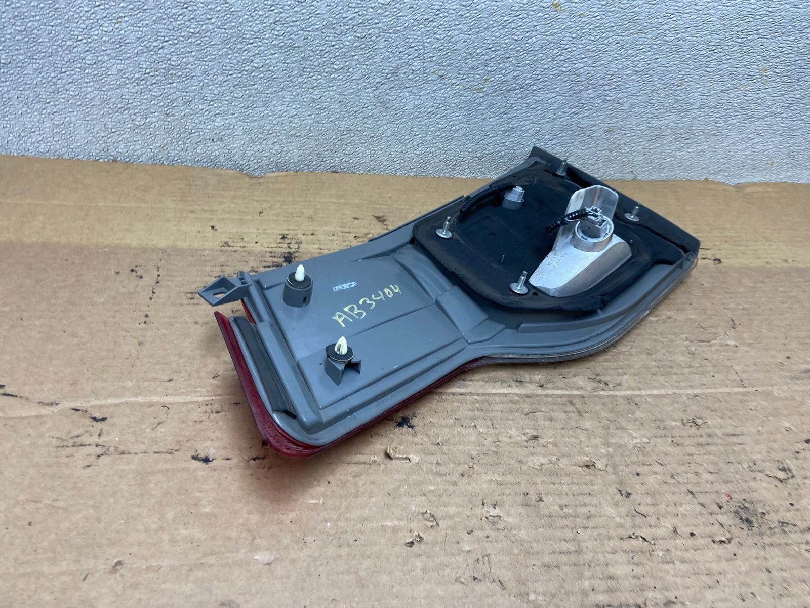 2008 to 2010 Honda Odyssey Left Driver LH Side Tail Light Inner Oem AB3404 LK6
