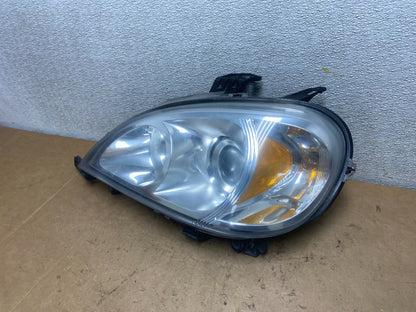 2002 - 2005 Mercedes ML ML350 ML500 Left Driver LH Halogen Headlight X6753 DW1