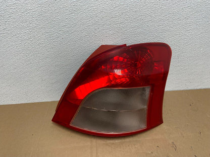 2006 to 2008 Toyota Yaris Hatchback Right Passenger RH Tail Light Oem AB6798 DW0