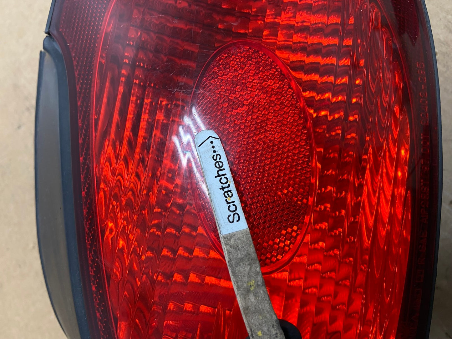 1999 2000 Hyundai Elantra Sedan Right Passenger RH Tail Light OEM AC2900 LK3