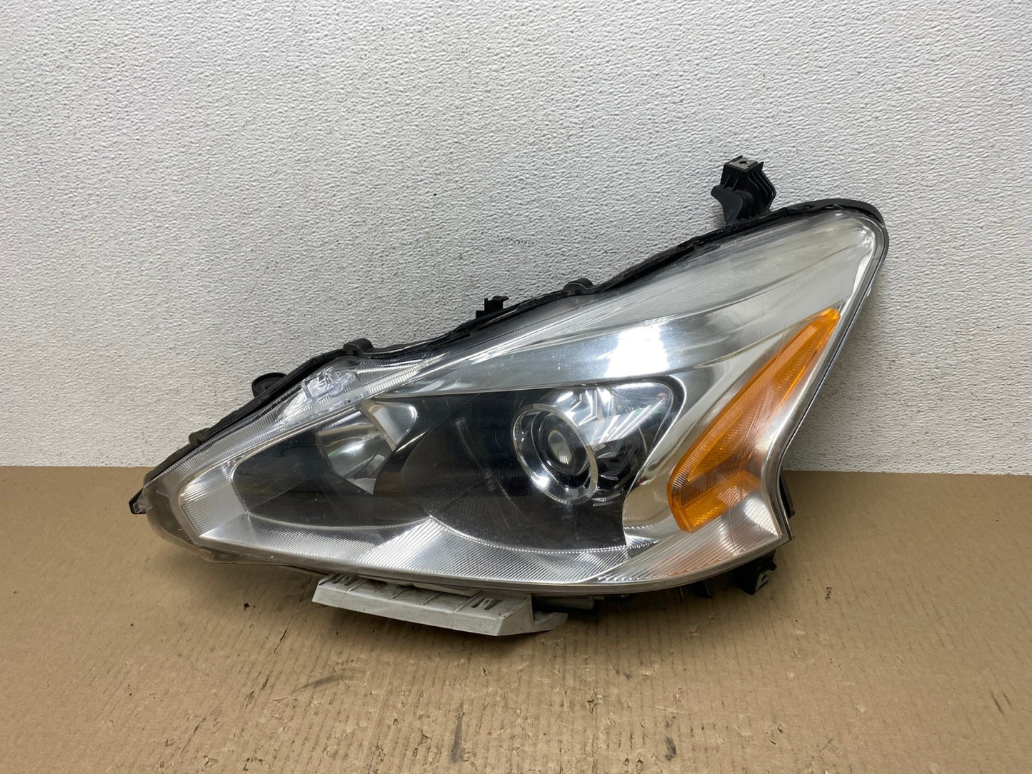 2013 2014 2015 Nissan Altima Left Driver LH Halogen Headlight DEPO AE7089 LK0