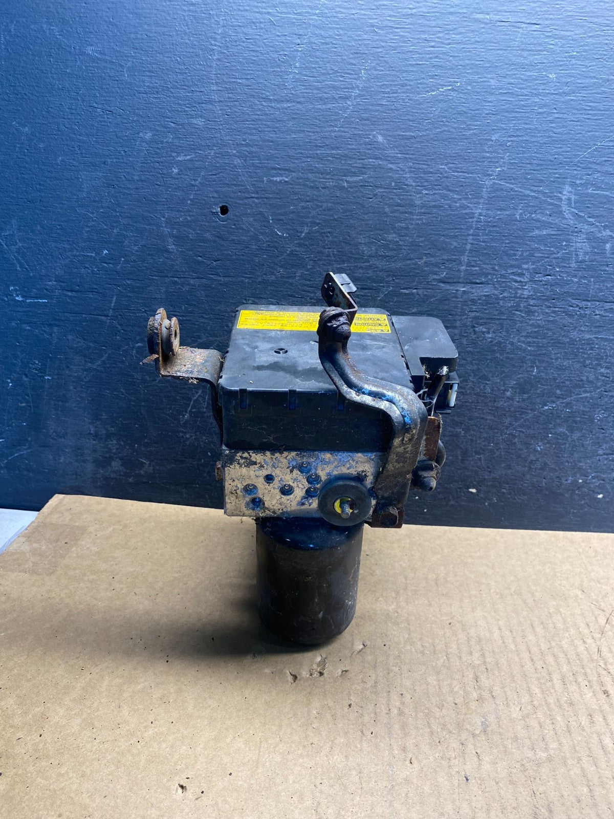 2004 - 2009 Toyota Prius ABS Brake Pump Anti Lock Module AG7221 DG3
