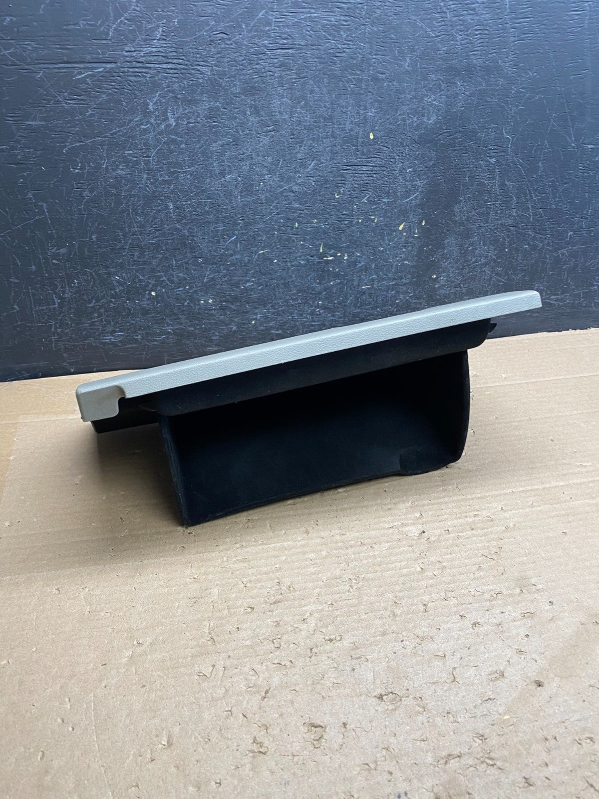 2011 to 2020 Dodge Durango Dash Glove Box Storage Compartment Bin AG83472