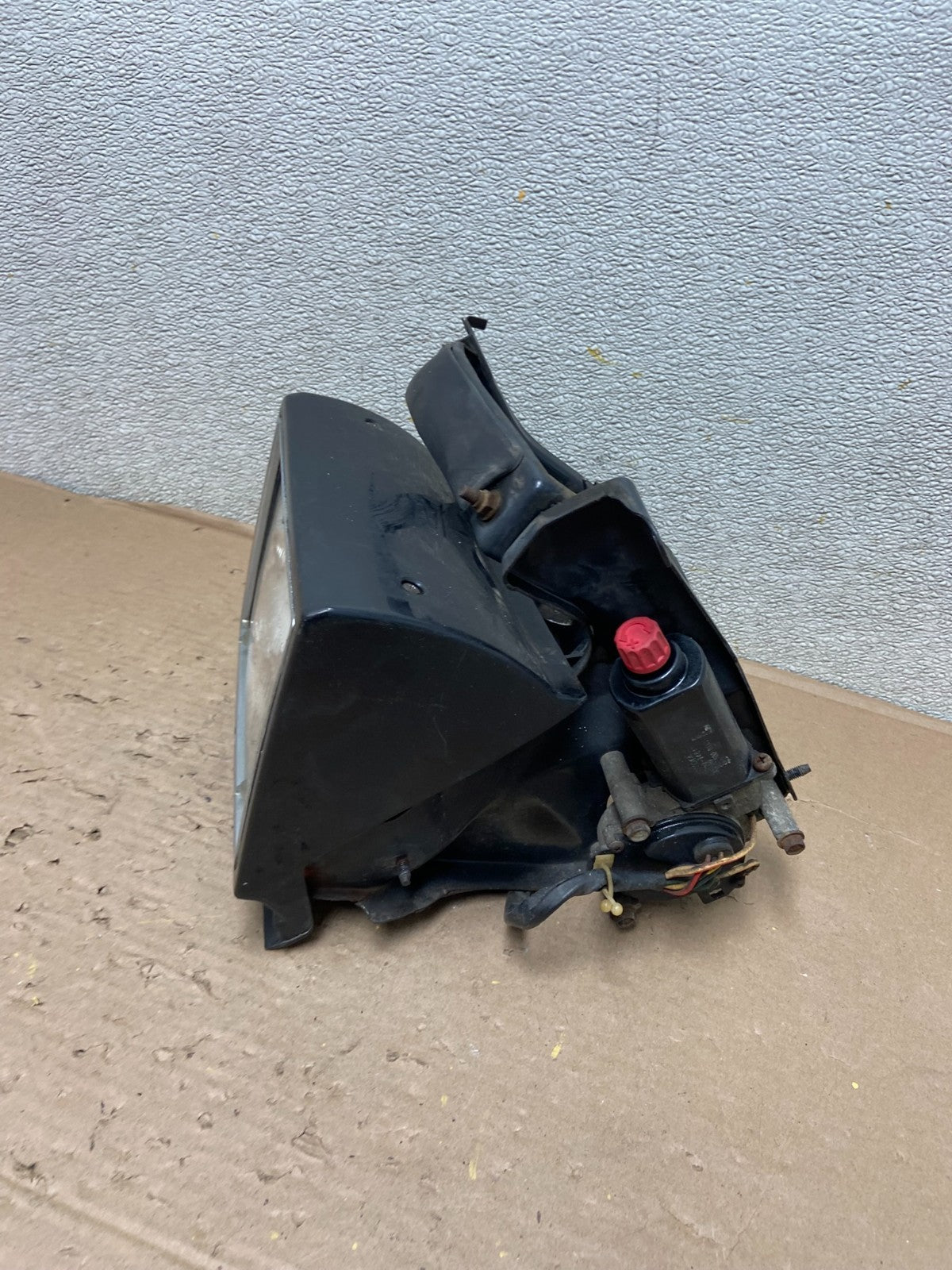 1982 to 1983 Toyota Celica Driver Left Driver Side Headlight AB08531