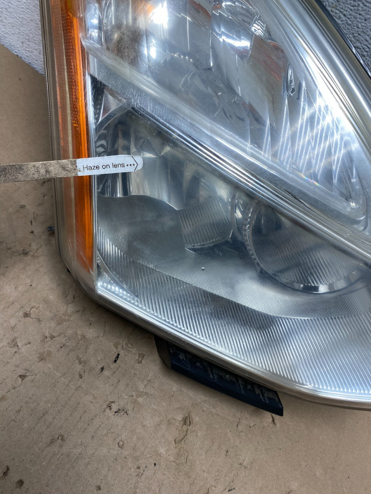 2009-2013 Nissan Rogue Right Passenger Xenon HID Headlight AG6754 DW5