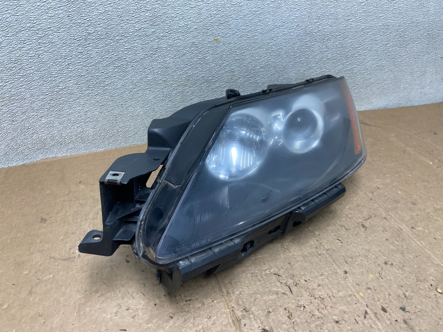 Halogen 2007 2008 2009 Mazda CX-7 Left Driver Headlight TYC AA4126 DW2