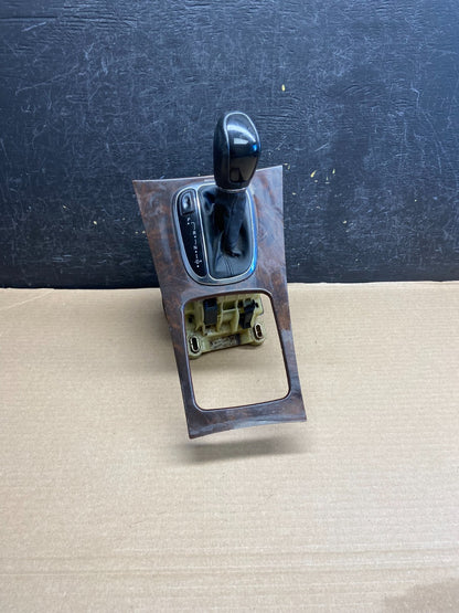 2002-2007 Mercedes-Benz W203 C230 C320 Shifter Gear Shift Selector AH12280