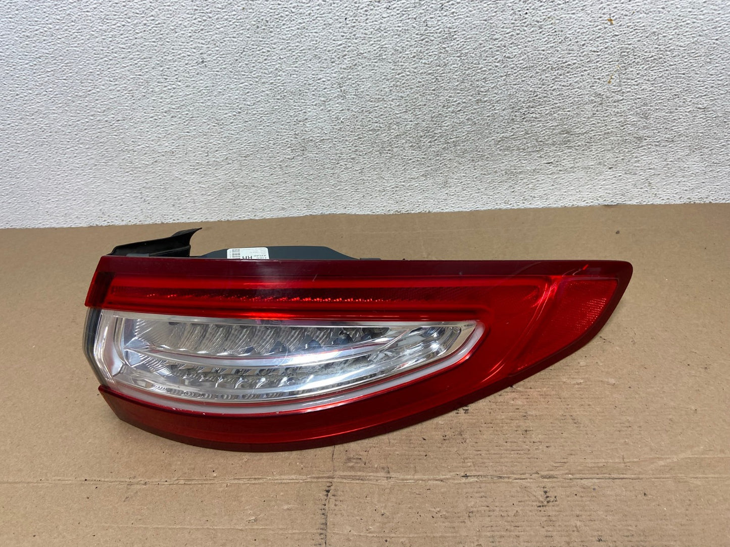 2013 to 2016 Ford Fusion Right Passenger RH Side Tail Light AF4437 LK0