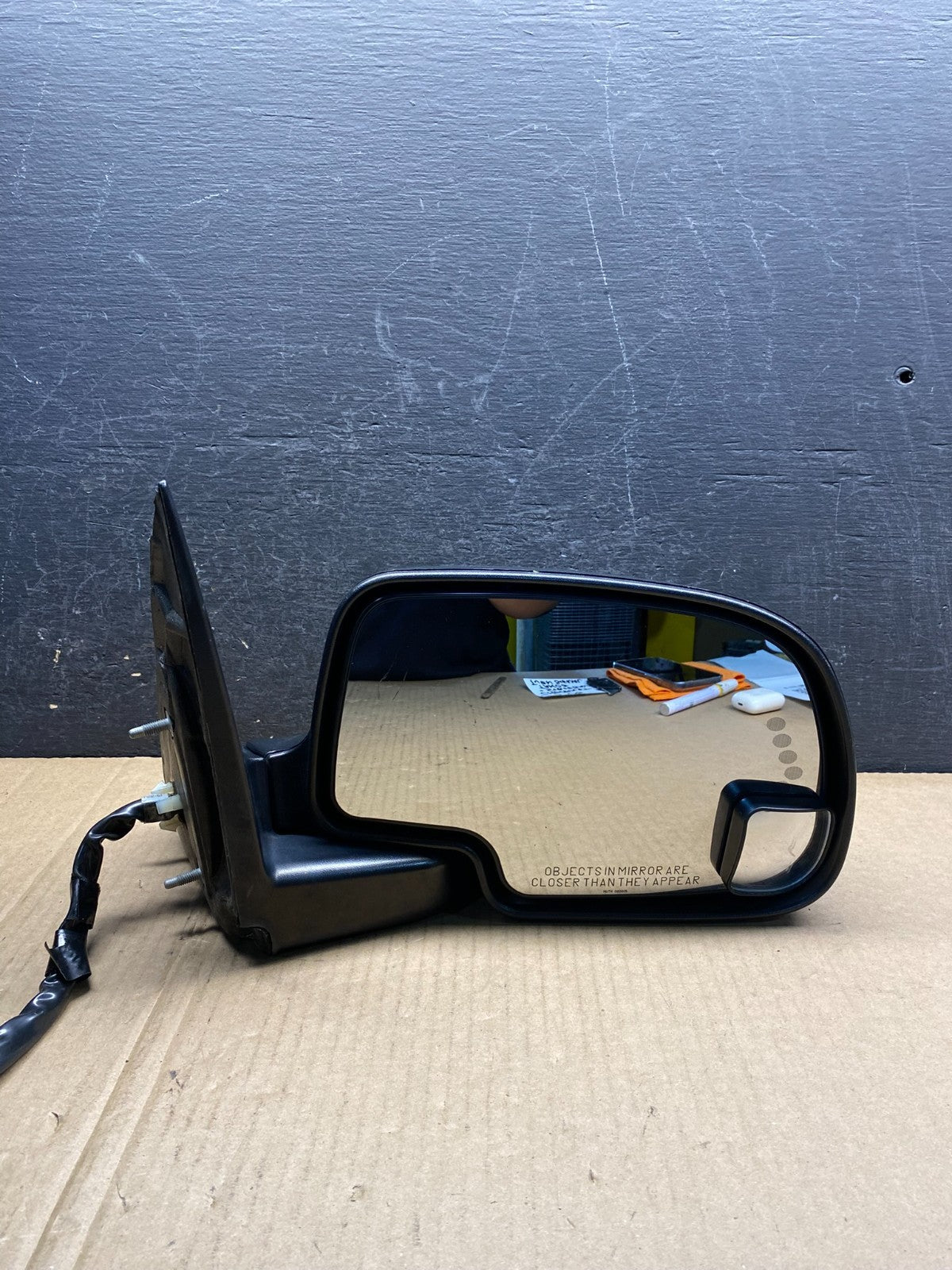 2003-2006 Chevrolet Tahoe Right Passenger Turn Signal View Door Mirror AG3702 MS9
