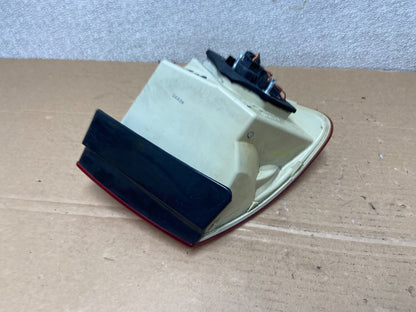 2005 2006 2007 Volkswagen Jetta Right Passenger Rh Side Tail Light OEM AB4463 LK3