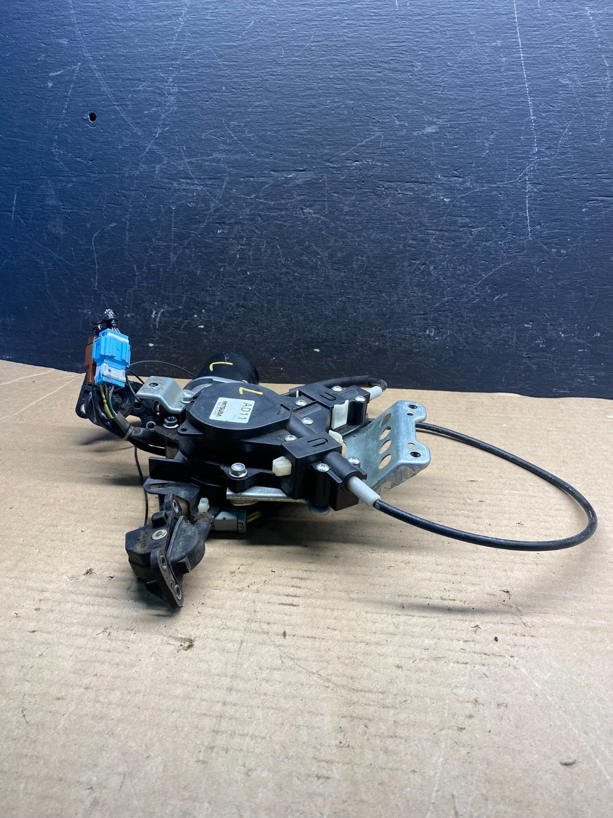 2005 - 2010 Honda Odyssey Rear Left Sliding Door Lock Actuator Motor AE0085 DG2