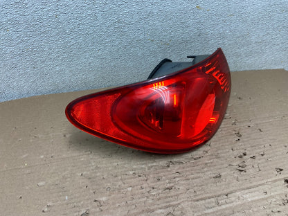 2007 to 2010 Hyundai Elantra Sedan Left Driver Side Tail Light Oem AB1568 LK2