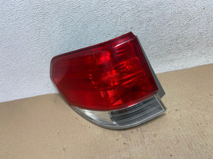 2008 2009 2010 Honda Odyssey Left Driver LH Side Tail Light AG6956 LK0