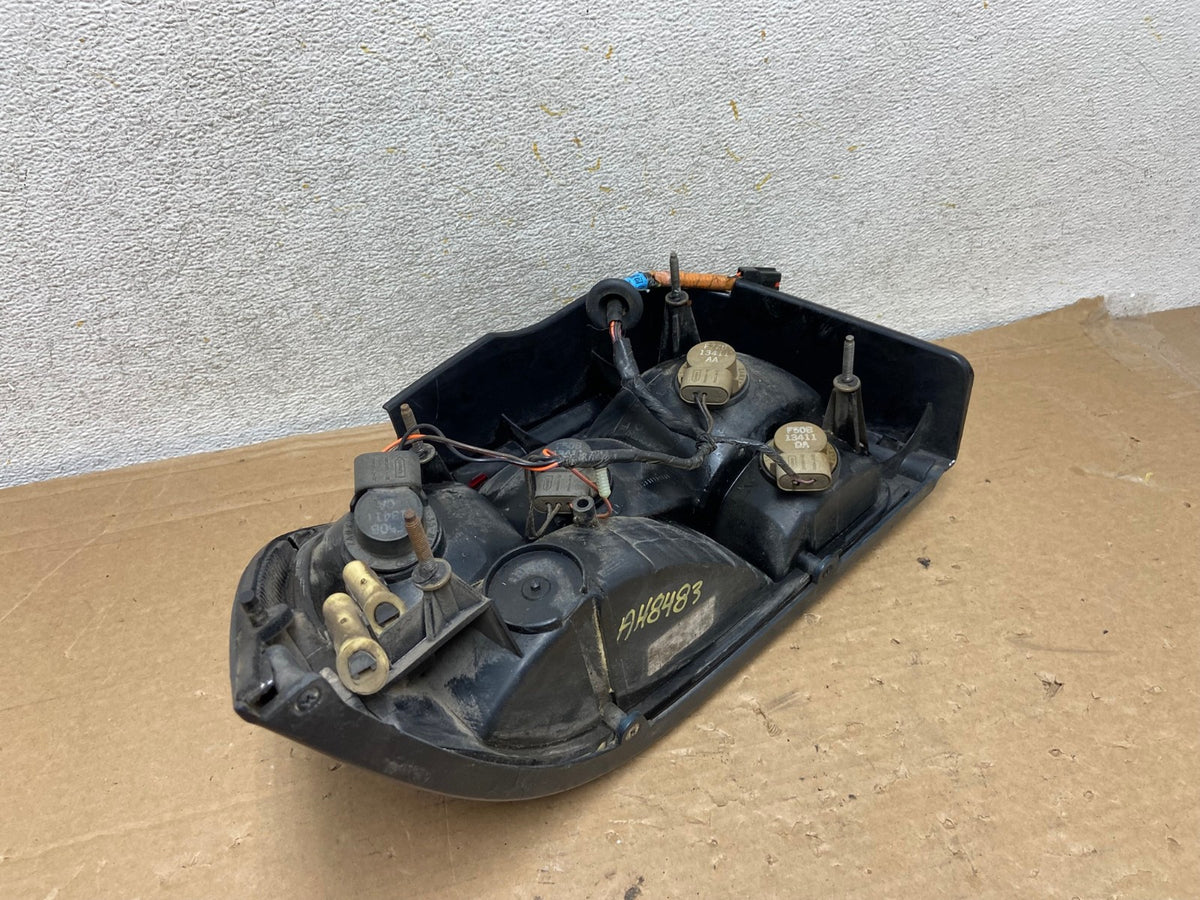 1996 1997 1998 Ford Mustang Right Passenger RH Side Tail Light AH8483 LK7