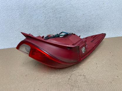 2012 2013 2014 Hyundai Veloster Right Passenger RH Tail light AG5920 DW4