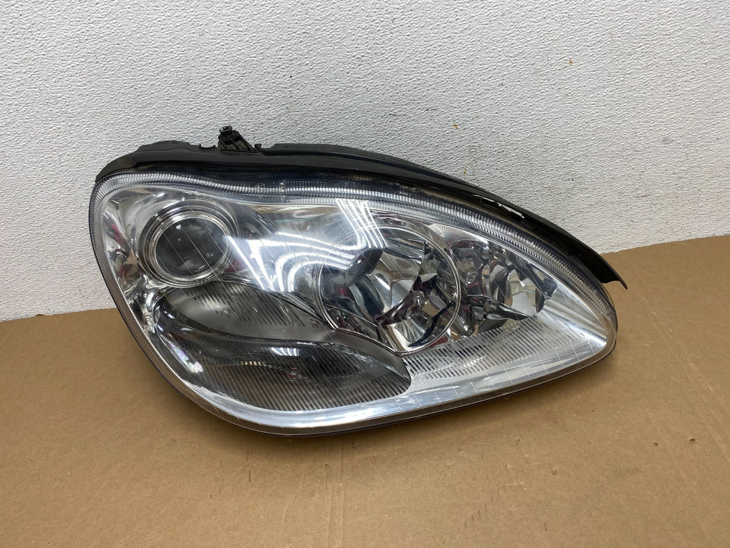 Xenon HID 2003 to 2006 Mercedes S-Class Right Passenger RH Headlight AD7861 DW0
