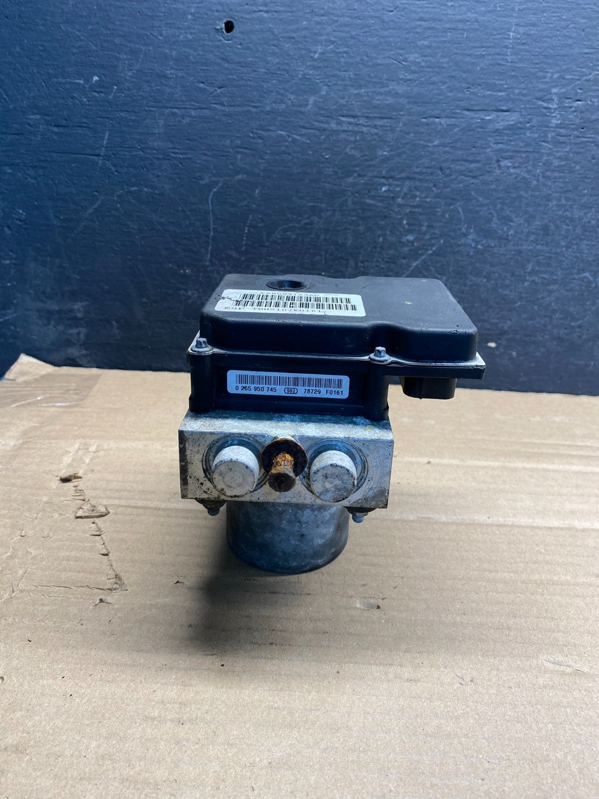 2008 2009 Dodge Aspen Durango ABS Anti Lock Brake Pump AF0009 DG1