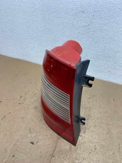 2002-2005 Mercedes ML350 ML-Class Left Driver Lh Side Tail Light AC7237 LK1