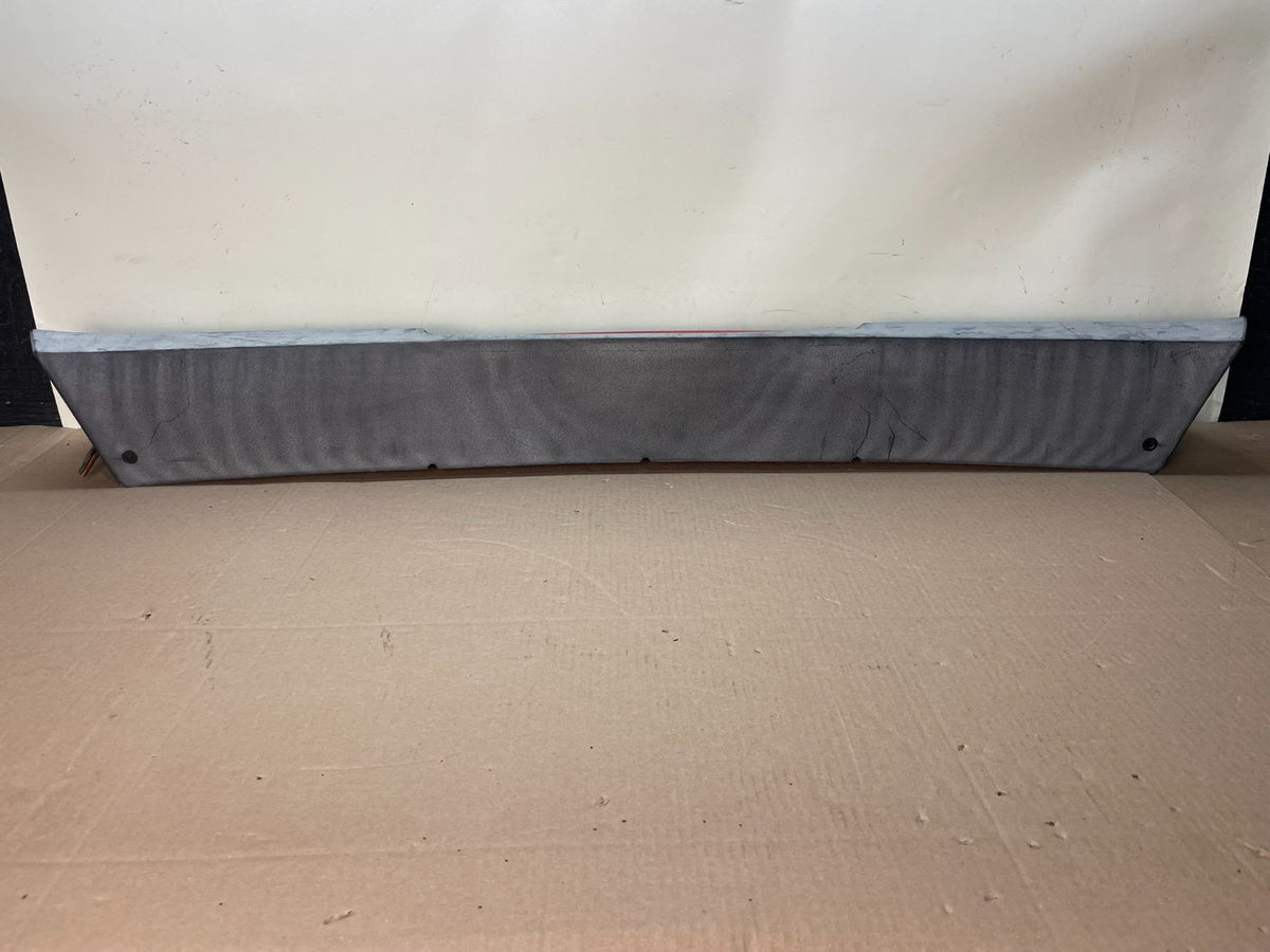 2007-2013 Chevrolet Avalanche Rear Bridge Spoiler Third Brake Light AI8655 DG0